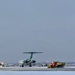 پرواز مشهد به اصفهان با بیش از ۲ ساعت تأخیر انجام می‌شود