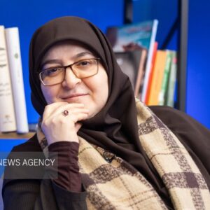 دفاع سخنگوی دولت از مدیریت کیش؛ توسعه اقتصادی به بهای بی‌نظمی فرهنگی؟