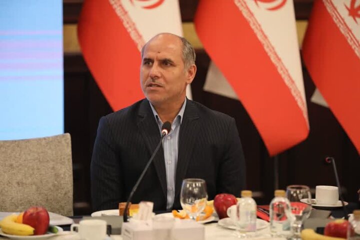 ظرفیت تولید برق خورشیدی در زنجان  به ۱۵۰۰ مگاوات افزایش می یابد