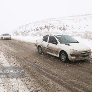 جاده‌های کوهستانی مازندران برفی و لغزنده است