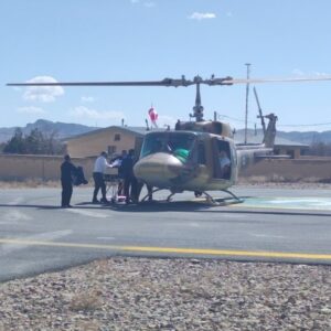 انتقال حیاتی جوان ۲۲ ساله به بندرعباس توسط اورژانس هوایی بستک