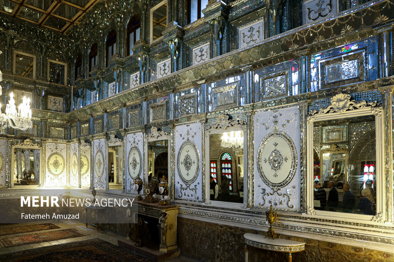 آغاز مرمت طبقه دوم میدان نقش جهان؛ تلاش مردم برای بهبود وضعیت دو برج