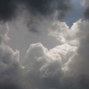 تداوم ارائه خدمات امدادی هلال‌احمر به متاثرین از حوادث جوی