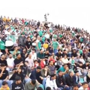 حضور پرشور هواداران خیبر در ورزشگاه تختی