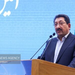 اتابک: صنایع با کمبود برق و گاز مواجه‌اند؛ دو سند صنعتی ابلاغ شد