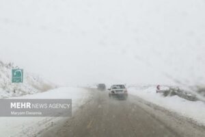 تردد در محورهای شهرستان پاوه برقرار است؛ گردنه تته مسدود شد