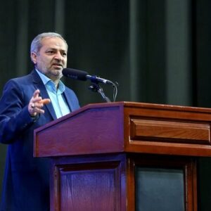 کاظمی: تجهیز حداقلی مدارس ۳۰۰ همت پول نیاز دارد