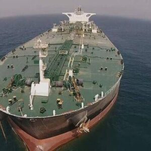 کشتی خارجی حامل ۶ میلیون لیتر سوخت قاچاق در دریای عمان توقیف شد