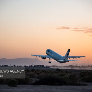 توسعه ارتباطات هوایی ایران – عمان موجب رونق اقتصاد و گردشگری می‌شود