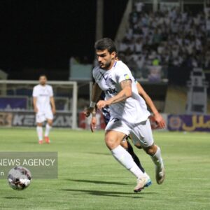 دوئل حساس در انزلی؛ ملوانِ زارع مقابل فجرِ تشنه امتیاز