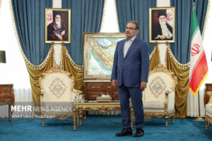 شمخانی: ادعاهای شورای همکاری خلیج فارس در مورد میدان آرش غیرسازنده است