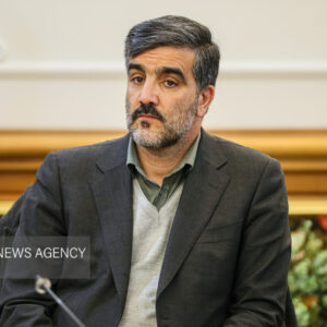 سامانه سپهتن تا پایان سال برای همه اتوبوس‌ها فعال می‌شود