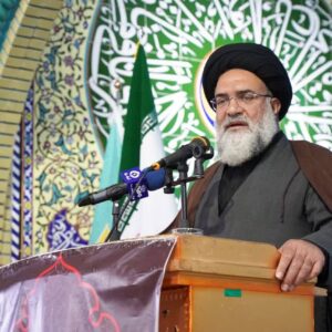 حسینی: احتکار و گران‌فروشی در شرایط جنگ اقتصادی خیانت به مردم است