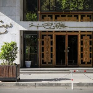 چمران: شورا را به مباحث انتخاباتی نکشانید