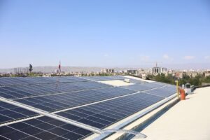 نیروگاه خورشیدی در اداره منابع طبیعی اصفهان بهره‌برداری شد