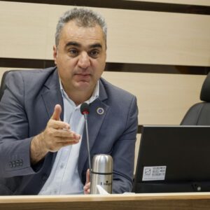 شهرک تخصصی بادام سامان در انتظار سرمایه‌گذار