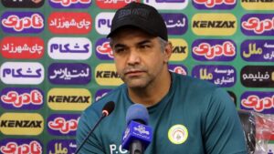 سرمربی فجر سپاسی: امیدوارم نگاه‌ها نسبت به تیم تغییر کند