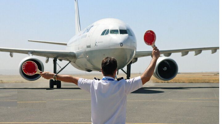 پرواز زاهدان - جده، در شیراز فرود آمد