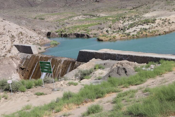 لزوم  لایروبی سازه  آبخیزداری کاهکن بشاگرد؛ باران در راه است