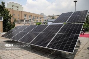 ۱۵۰۰ نیروگاه خورشیدی در مراحل مختلف اجرا در سطح استان زنجان قرار دارند