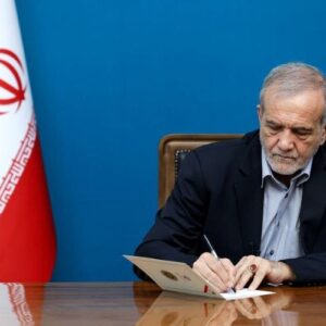 استاد دینانی از تبار حکیمانی است که عقلانیت و معنویت را به هم پیوند زد