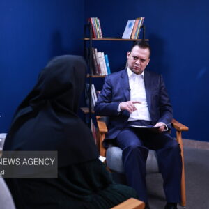 آیا فقط خبرنگاران و نخبگان شایسته اینترنت بدون فیلتر هستند؟