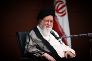 علم الهدی:کافه نشینی و قلیان بستر پنهان گسترش اعتیاد جوانان است