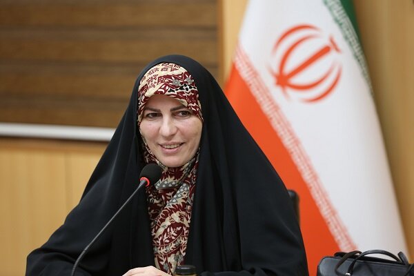 آغاز سنجش حرفه‌ای مدیران و رؤسای زنان و خانواده مناطق ۲۲ گانه