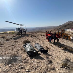 اعزام بالگرد برای انتقال ۵ مصدوم واژگونی اتوبوس یاسوج-سمیرم به اصفهان