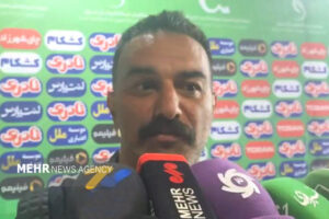 عمران‌زاده: نتیجه برابر فولاد ناعادلانه بود؛ بازی به بازی پیش می‌رویم