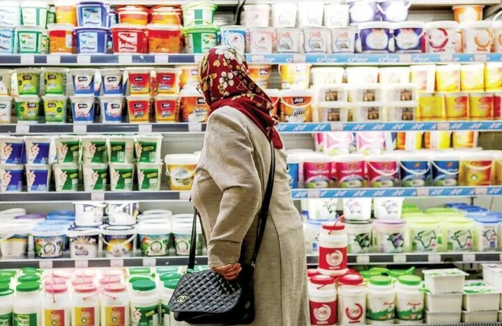 تورم ۷۷ درصدی خوراکی‌ها در استان سمنان؛ سفره‌ها کوچک‌تر شد