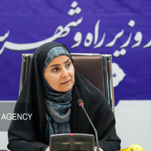 صادق: ماموریت ها در بخش مسکن و راه با کیفیت و سرعت پیش می رود