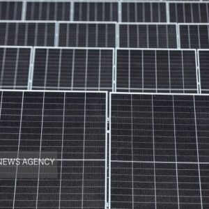 آمادگی شرکت چینی برای راه‌اندازی کارخانه پنل خورشیدی در پاکستان