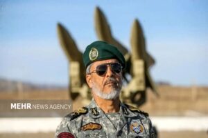 هوشیاری و حفظ ارزش‌ها مهم‌ترین راه  مقابله با جنگ نرم دشمن است