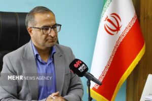 فرماندار فیروزکوه: مدارس روز چهارشنبه با یک ساعت تاخیر فعالیت می کنند