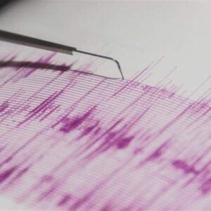 زلزله ۳.۷ ریشتری صالح آباد ایلام را لرزاند