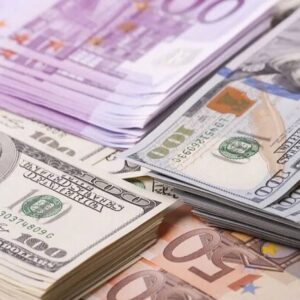 کاهش تدریجی نرخ ارز در بازار تجاری