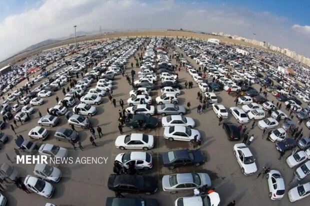 لاتاری خودرو ادامه دارد؛ ۱۰ میلیون نفر در صف خرید