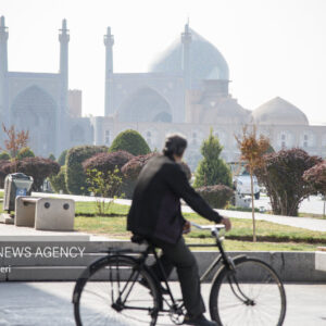 وضعیت هوای اصفهان و ۵ شهر مجاور قرمز است