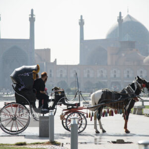 هوای اصفهان در وضعیت قرمز است