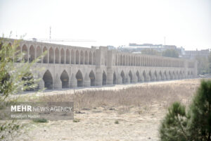 شیشه فروش: حقابه قانونی مردم اصفهان باید تامین شود