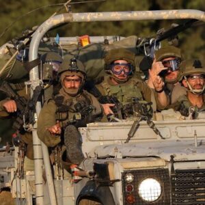 انفجار بمب در مسیر خودروی نظامی اسرائیلی در جریان یورش به جنین