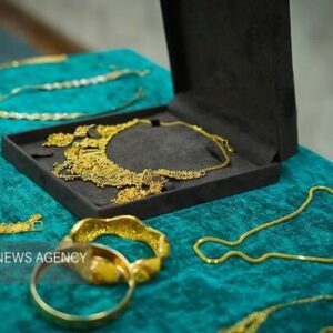 بازار طلا و سکه داغ شد؛ هشدار درباره خرید بدون فاکتور رسمی