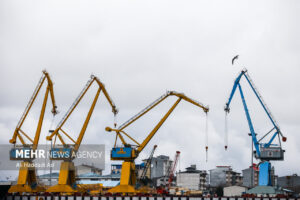 رشد ۱۹ درصدی صادرات مناطق آزاد در هشت‌ماهه ۱۴۰۴