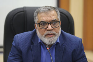 نماینده قزوین: مردم از دعواهای سیاسی عبور کرده‌اند