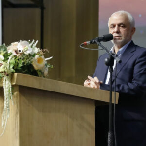 مادران و همسران شهدای جنگ تحمیلی ۱۲روزه تجلیل شدند