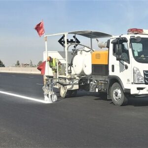 اجرای عملیات خط‌کشی ۷۵۰ کیلومتر از راه‌های فرعی و روستایی استان قم