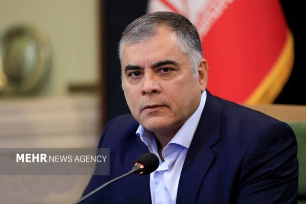 سهمیه بنزین معمولی تغییری نکرده؛ عرضه بنزین سوپر خارج از سهمیه