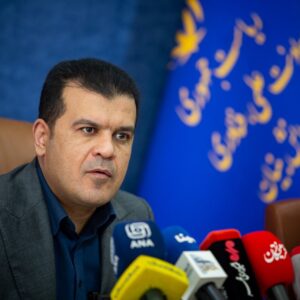 آمادگی معاونت علمی برای سرمایه‌گذاری یک‌ همتی در شبکه آزمایشگاهی کشور