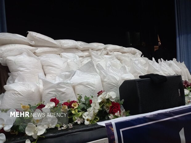 کشف بیش از ۲۲ کیلوگرم شیشه و دستگیری ۵ قاچاقچی در رباط‌کریم